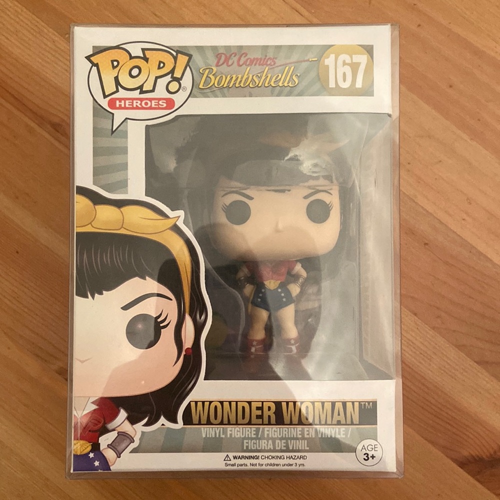 New Funko Pop! DC Comics Bombshells #167 Wonder Woman with Protector.